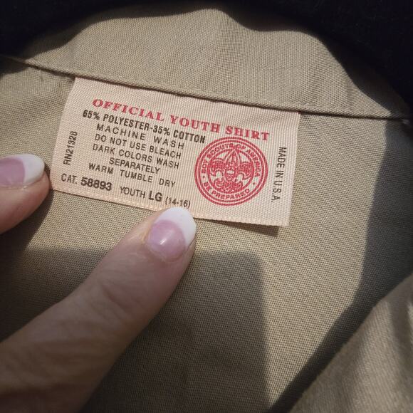 Boy Scouts America BSA Tan Uniform Shirt Youth LG Patches Northeast Illinois USA - Picture 6 of 12